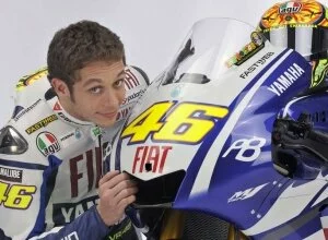 MotoGp, Valentino Rossi allontana le voci Suzuki: La Yamaha è casa mia