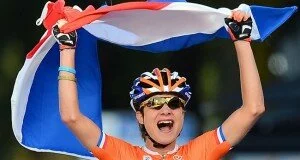 Mondiali di ciclismo: Marianne Vos cala il tris, bronzo per la Ratto!
